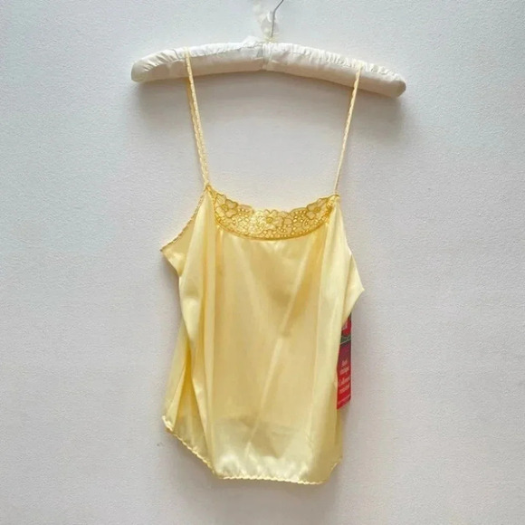 Vintage - NWT Yellow Scalloped Trim Floral Camisole - Picture 5 of 8